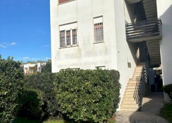 Facciata - Appartamento Lungomare degli Ardeatini, 46, Ardea - foto 2