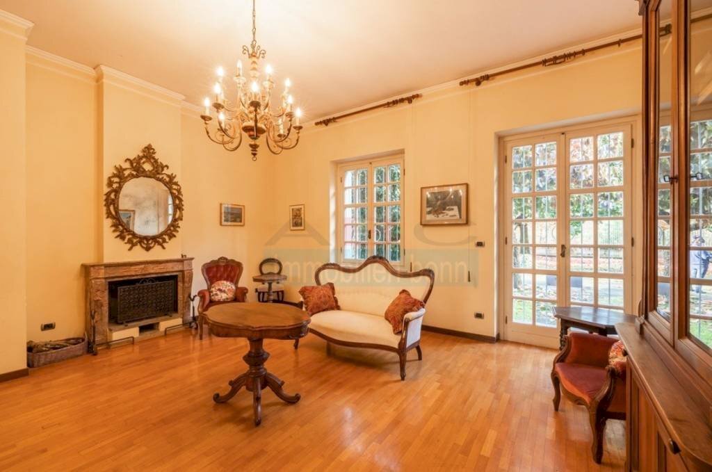 Salone - Villa Località Vallarone, 148, Asti - foto 1