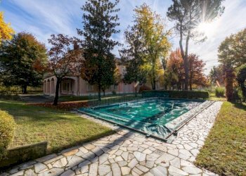 Piscina - Villa Località Vallarone, 148, Asti - foto 4
