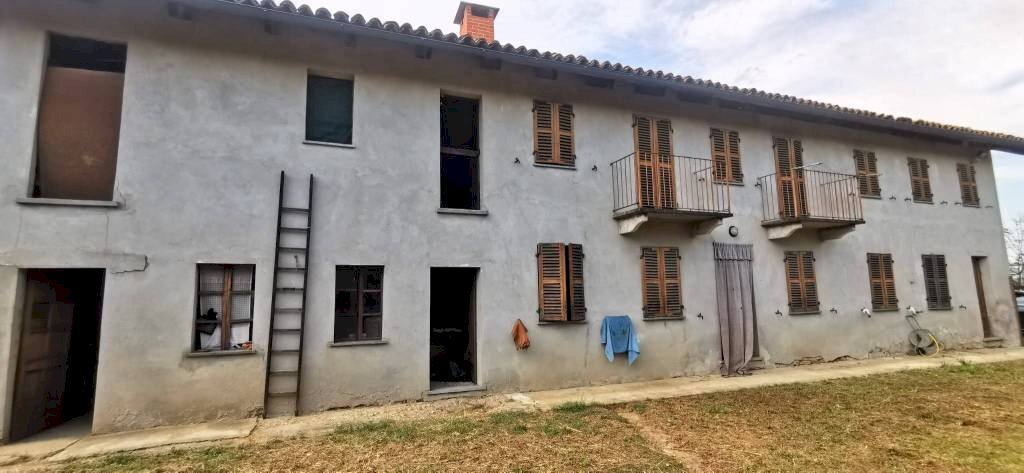 Facciata - Rustico Frazione Quarto Superiore, 78, Asti - foto 3