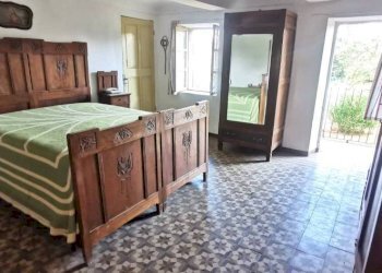 Camera da letto - Rustico Frazione Quarto Superiore, 78, Asti - foto 1