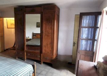 Camera da letto - Rustico Frazione Quarto Superiore, 78, Asti - foto 7
