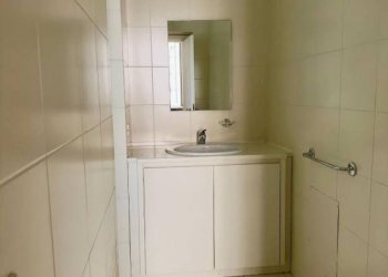 Bagno - Ufficio via Giosuè Carducci, 64, Asti - foto 8