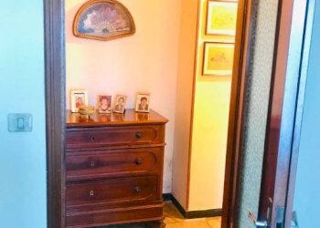 Disimpegno - Three-room apartment via Giuseppe Verdi, Nizza Monferrato - photo 10