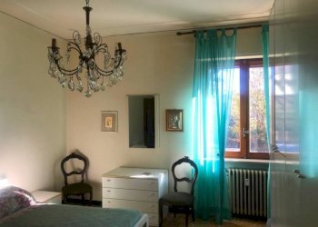 Camera da letto - Three-room apartment via Giuseppe Verdi, Nizza Monferrato - photo 14