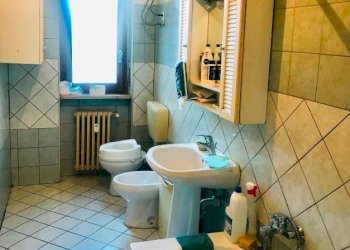 Bagno - Three-room apartment via Giuseppe Verdi, Nizza Monferrato - photo 15