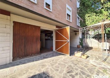 Porzione di casa Modena - foto 4