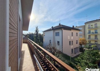 Porzione di casa Modena - foto 7