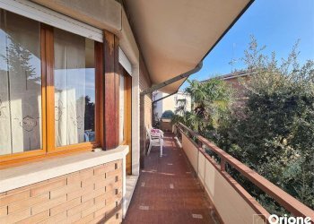 Porzione di casa Modena - foto 8