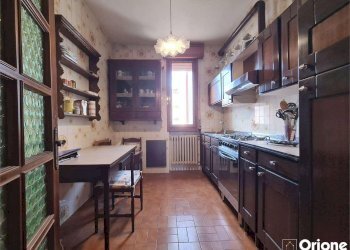 Porzione di casa Modena - foto 19