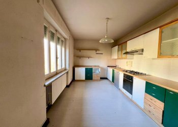 Cucina - Appartamento via Filippo Turati, 10, Roasio - foto 1