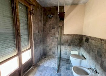 Bagno - Appartamento via Filippo Turati, 10, Roasio - foto 7