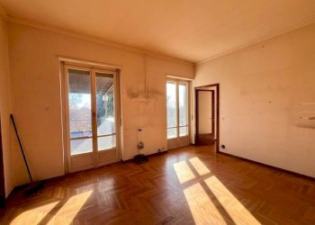 Camera da letto - Appartamento via Filippo Turati, 10, Roasio - foto 9