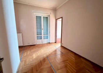 Camera da letto - Appartamento via Filippo Turati, 10, Roasio - foto 11