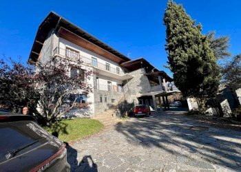 Facciata - Appartamento via Filippo Turati, 10, Roasio - foto 18