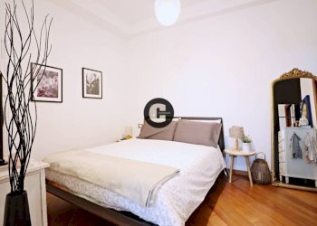 Camera da letto - Three-room apartment corso Tortona, 21, Torino (neighborhood Vanchiglia) - photo 10