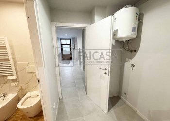Bagno - Bilocale via San Donato, 46, Torino (zona San Donato) - foto 24