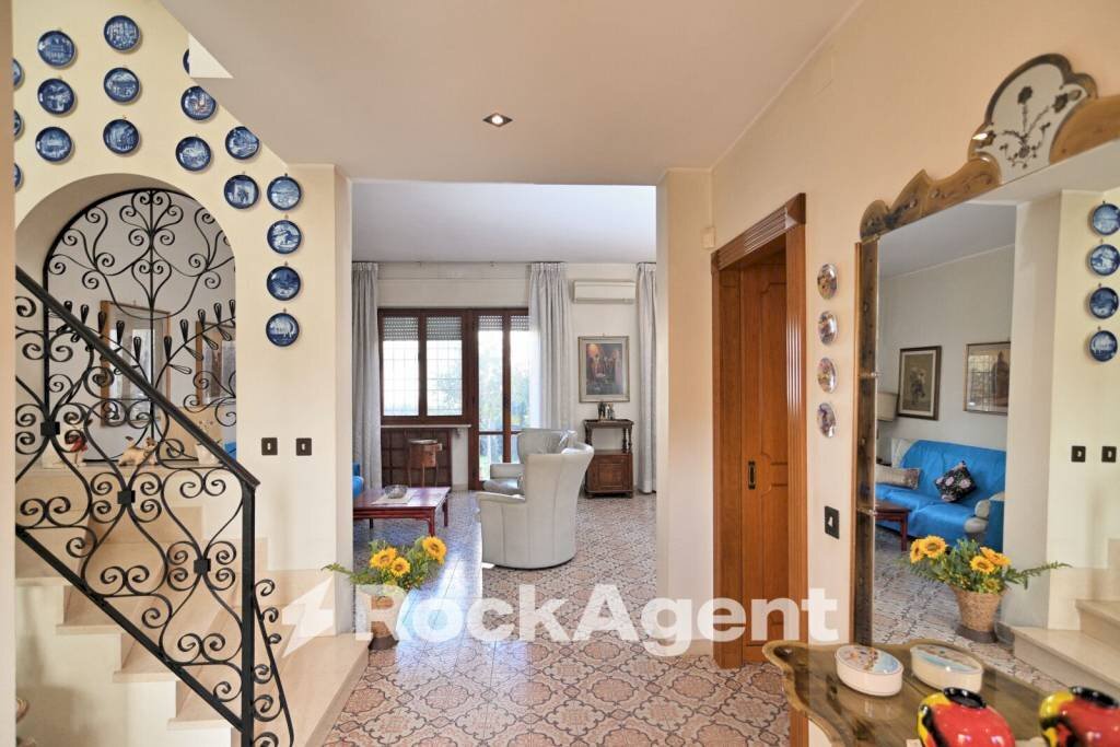 Villa via Antonio Gramsci, 27, Aprilia - photo 3