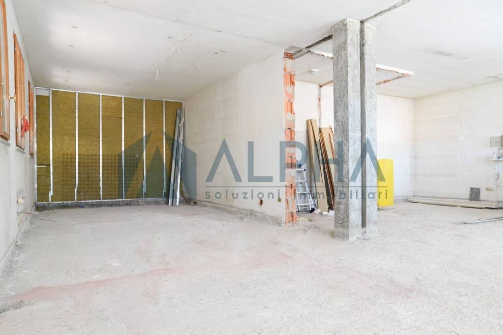 Interno non residenziale - Two-room apartment via del Priolo, Cesena - photo 2