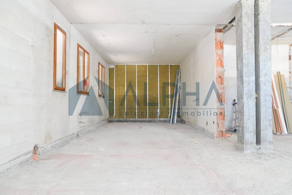 Interno non residenziale - Four-room apartment via del Priolo, Cesena - photo 2