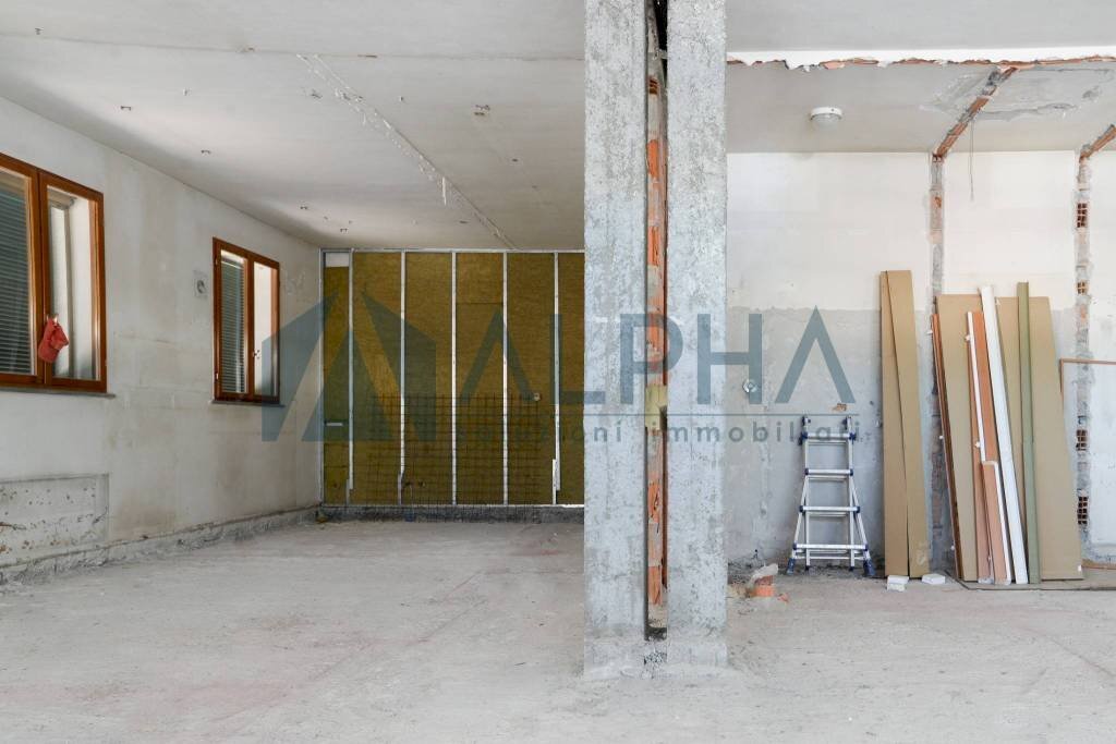 Disimpegno - Four-room apartment via del Priolo, Cesena - photo 3