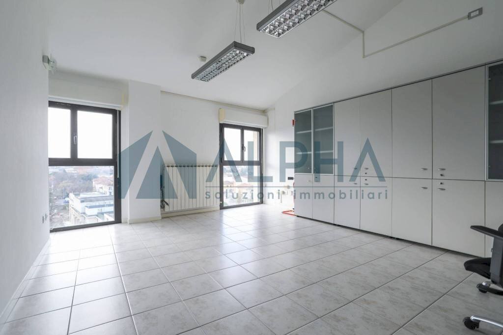 Ufficio - Quadrilocale via Ravegnana, Forlì - foto 1