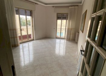 WhatsApp Image 2025-11-25 at 16.34.41 (3).jpeg - Bilocale Via Romolo, Modica - foto 1