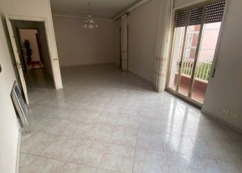 WhatsApp Image 2025-11-25 at 16.34.41 (2).jpeg - Bilocale Via Romolo, Modica - foto 4