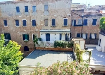 20250722_104109_resized.jpg - Appartamento Venezia (zona Cannaregio) - foto 2