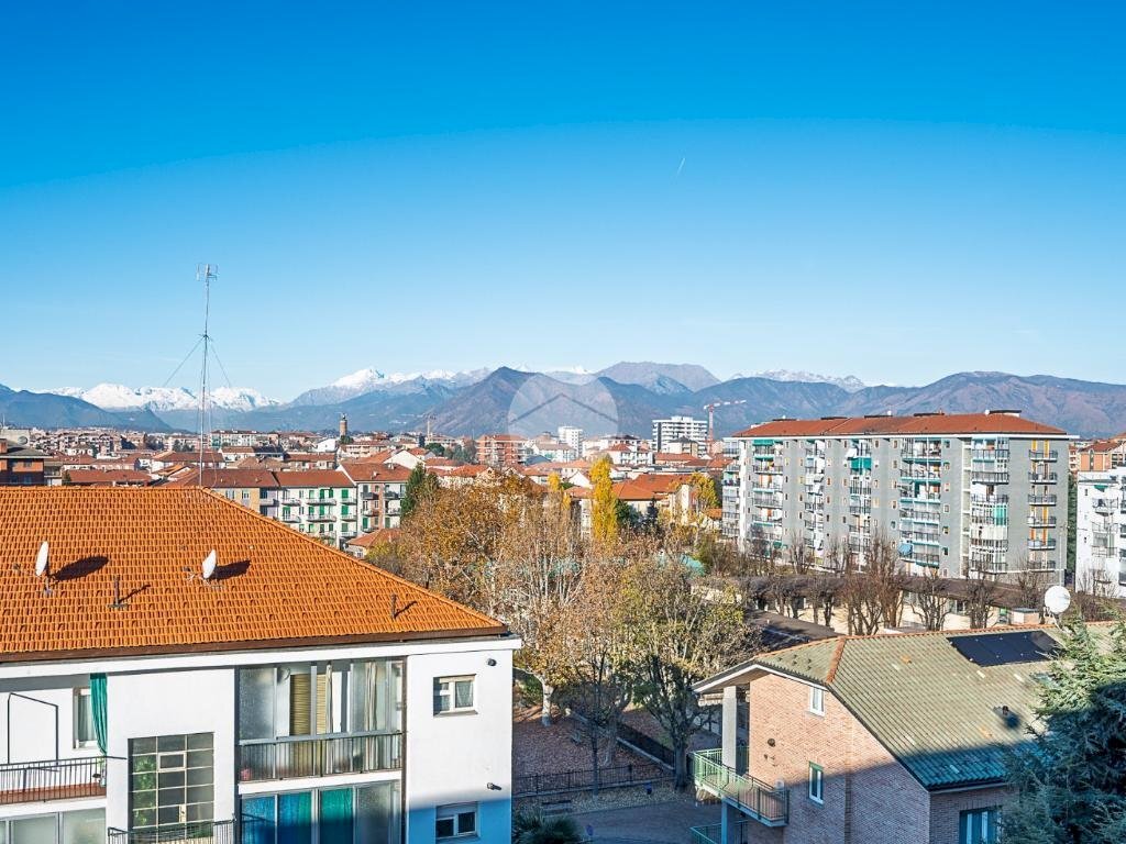 Apartment Viale gramsci, Grugliasco - photo 2