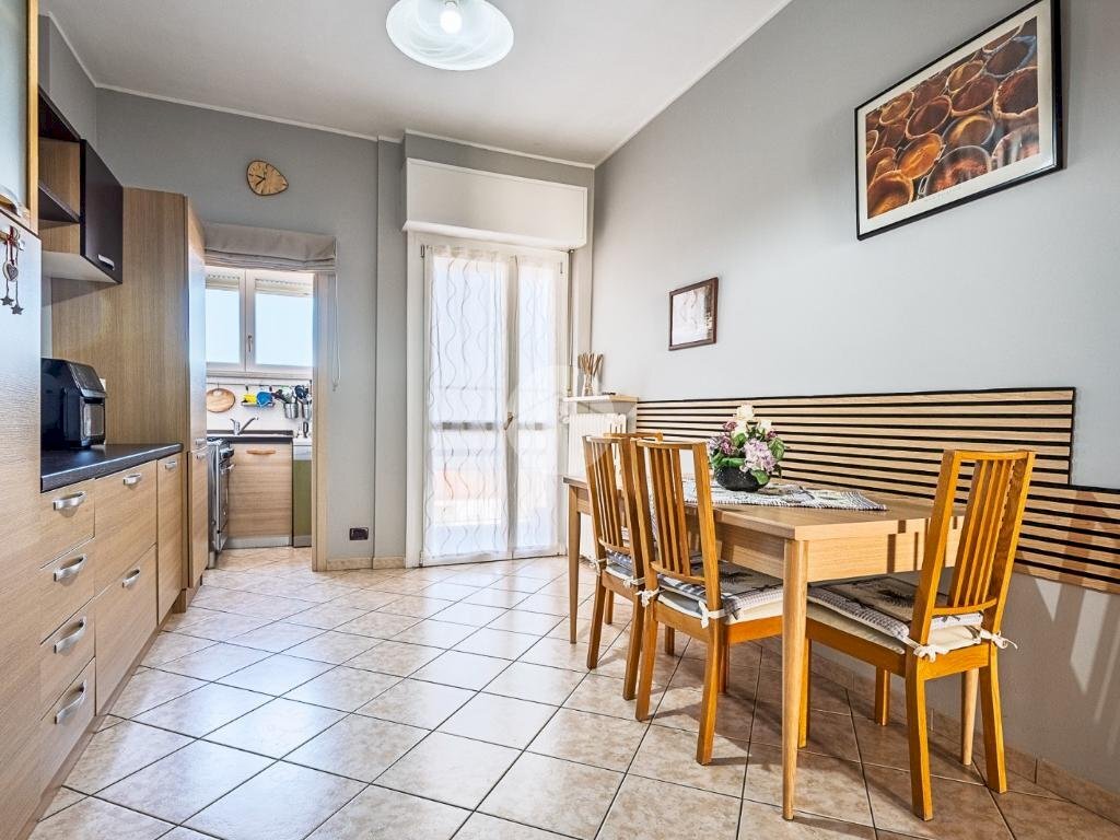 Apartment Viale gramsci, Grugliasco - photo 3