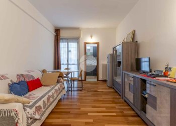 Two-room apartment Via Alessandro Manzoni, Trezzano sul Naviglio - photo 1