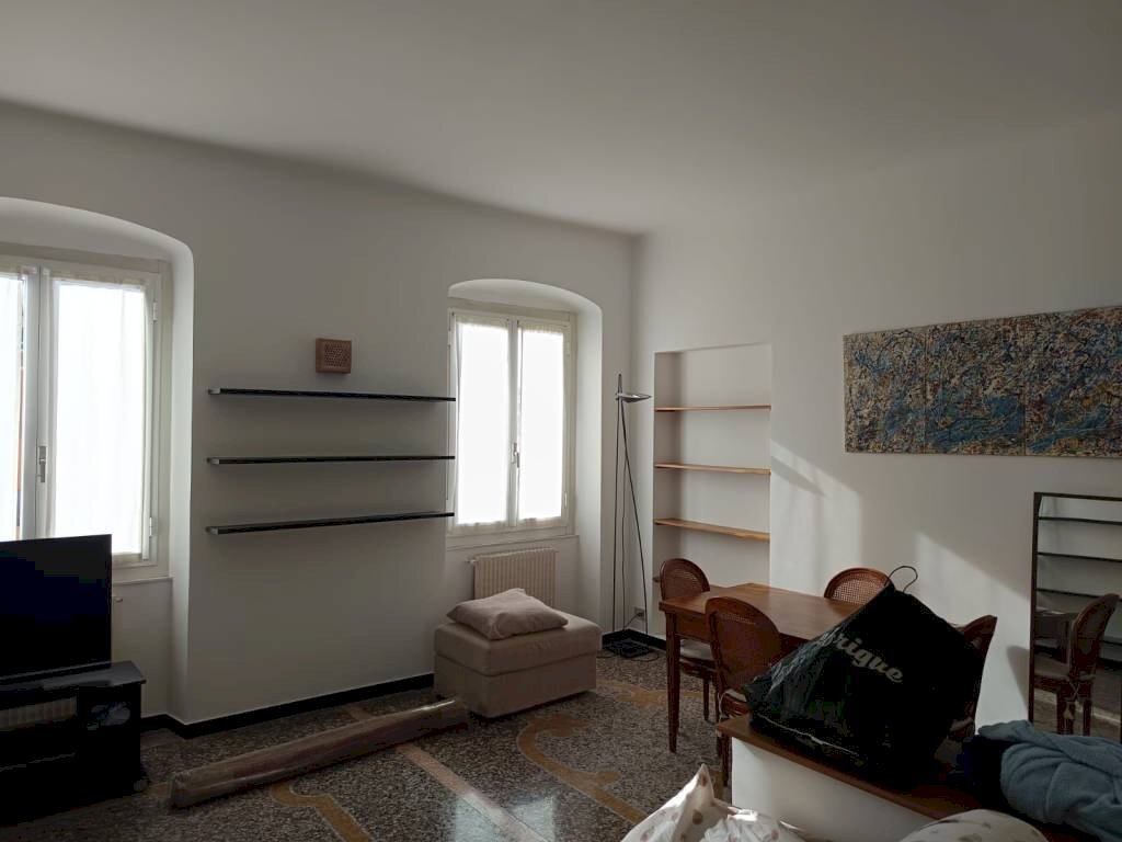 Three-room apartment Genova (neighborhood Castelletto) - photo 1