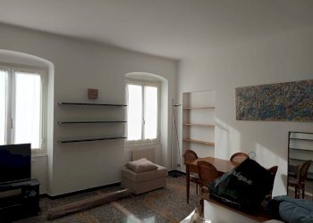Three-room apartment Genova (neighborhood Castelletto) - photo 1