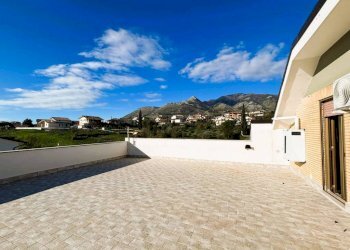 Terrazzo - Attico via Giacomo Leopardi, Spigno Saturnia - foto 2