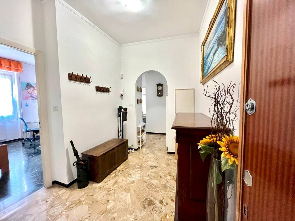 Ingresso - Trilocale via Laviosa, Genova (zona Pegli) - foto 3