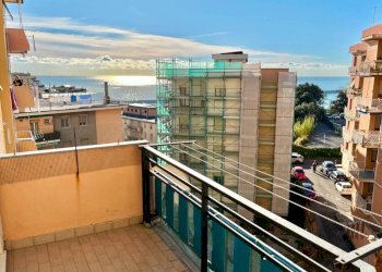 Terrazzo - Trilocale via Laviosa, Genova (zona Pegli) - foto 1