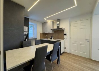 Cucina - Villa Località Seremon, 490, Charvensod - foto 13