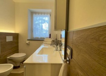 Bagno - Villa Località Seremon, 490, Charvensod - foto 22