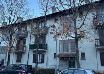 Facciata - Trilocale via Monte Grivola, 14, Aosta - foto 1