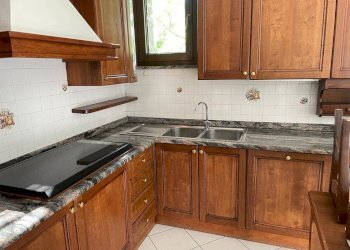 Cucina - Trilocale via Monte Grivola, 14, Aosta - foto 4