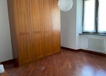 Camera da letto - Trilocale via Monte Grivola, 14, Aosta - foto 7