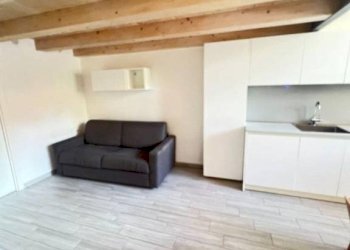Soggiorno - Two-room apartment Bologna (neighborhood Borgo Panigale) - photo 7