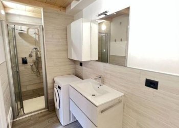 Bagno - Two-room apartment Bologna (neighborhood Borgo Panigale) - photo 10