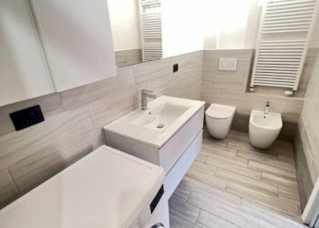 Bagno - Bilocale Bologna (zona Borgo Panigale) - foto 12