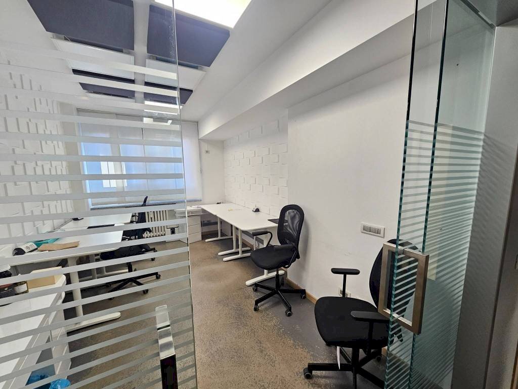 Ufficio - Office via Sempione, 14, Varese - photo 2