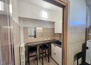 Cucina - Ufficio via Sempione, 14, Varese - foto 6