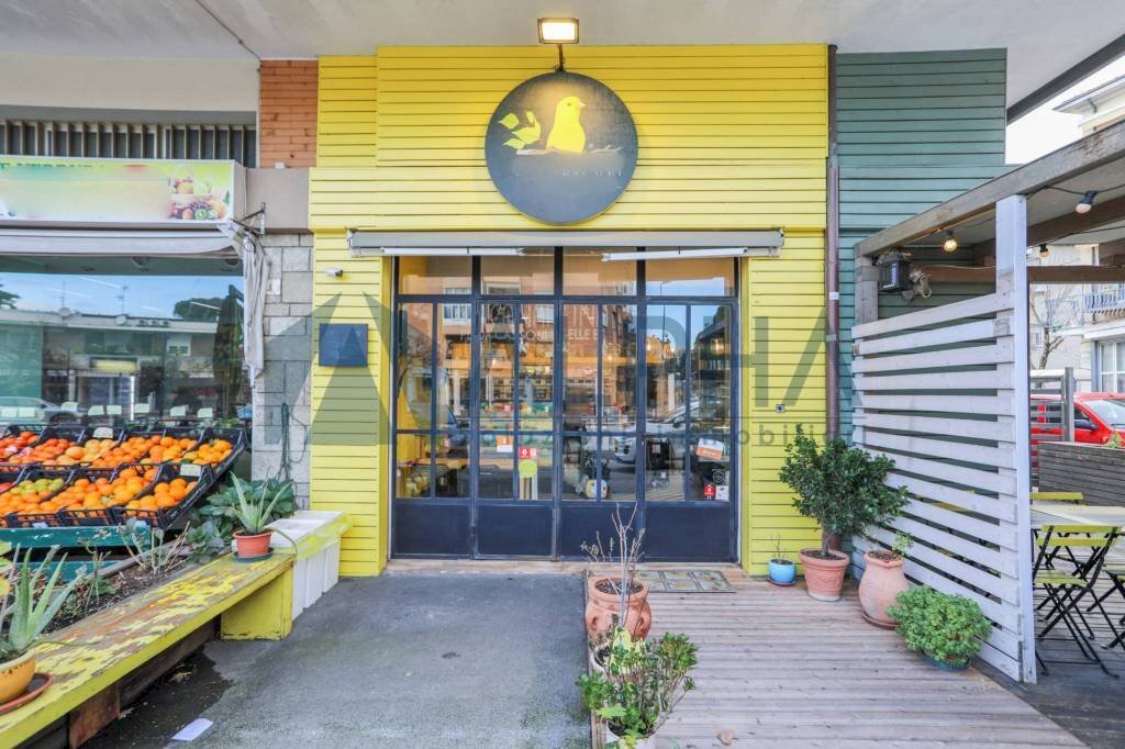 Interno non residenziale - Discoteca - Disco Pub - Locale Notturno via Dario Campana, Rimini - foto 3