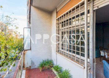 Balcone - Appartamento via Asmara, 58, Roma - foto 13