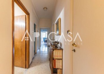 Corridoio - Appartamento via Asmara, 58, Roma - foto 16